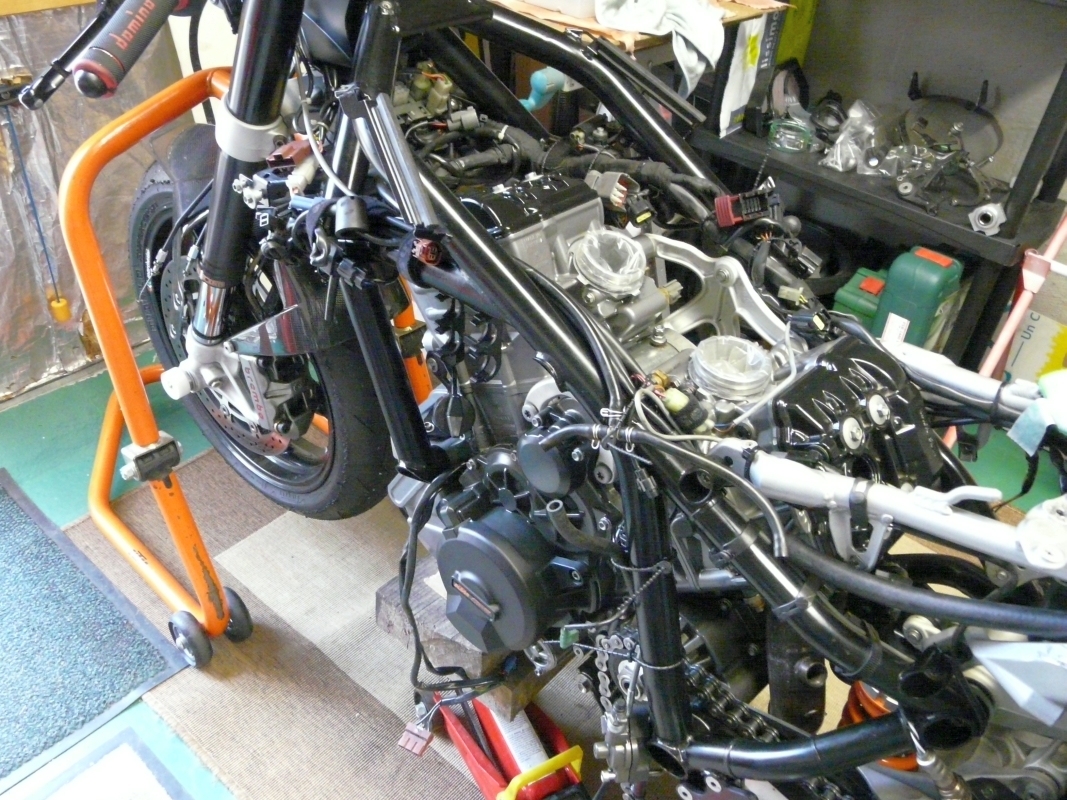 RC8 Montage Part3 014