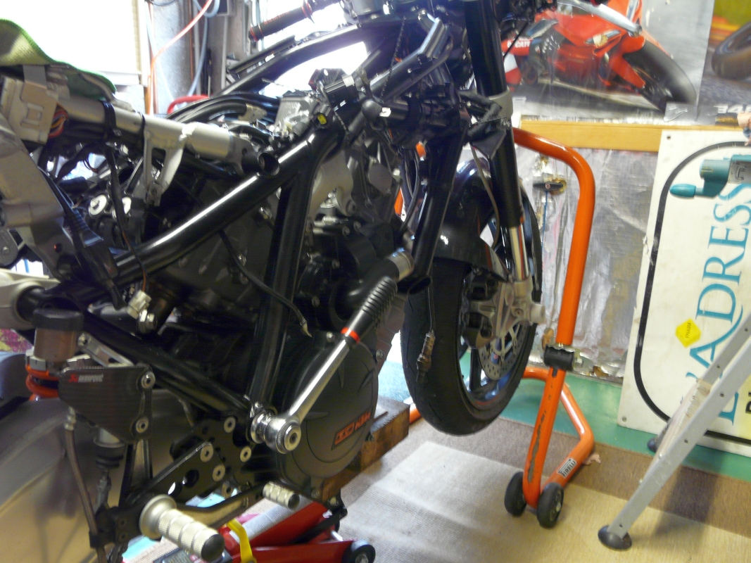 RC8 Montage Part3 015