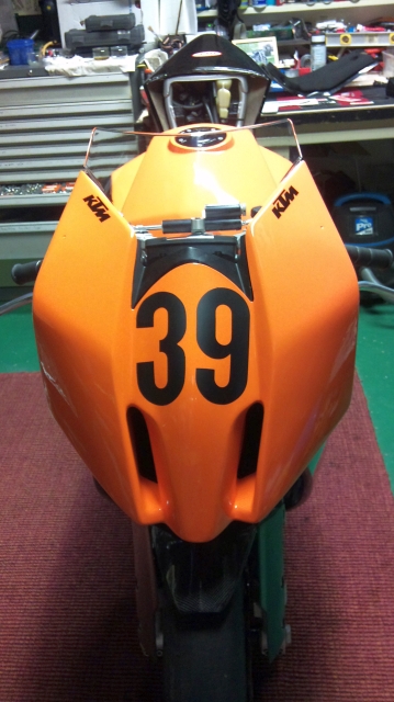 U10 U088