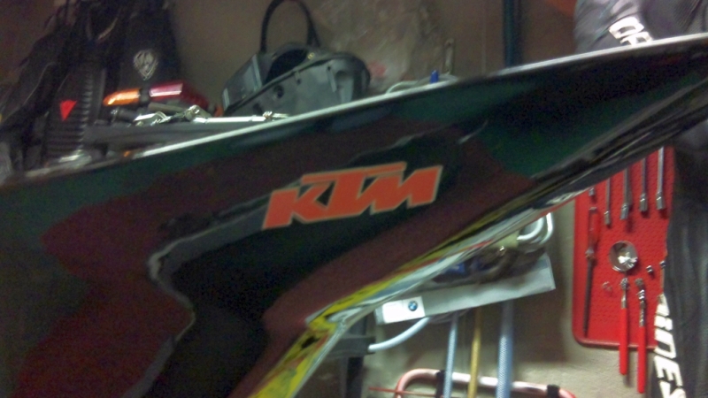 ktm R006