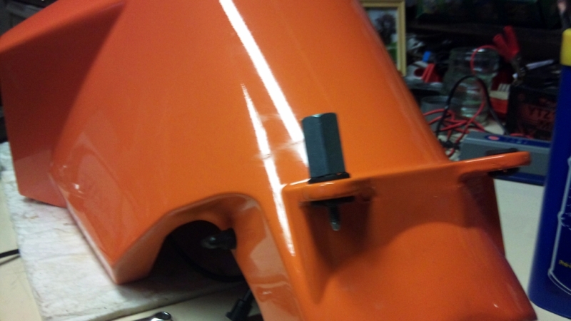 ktm R044