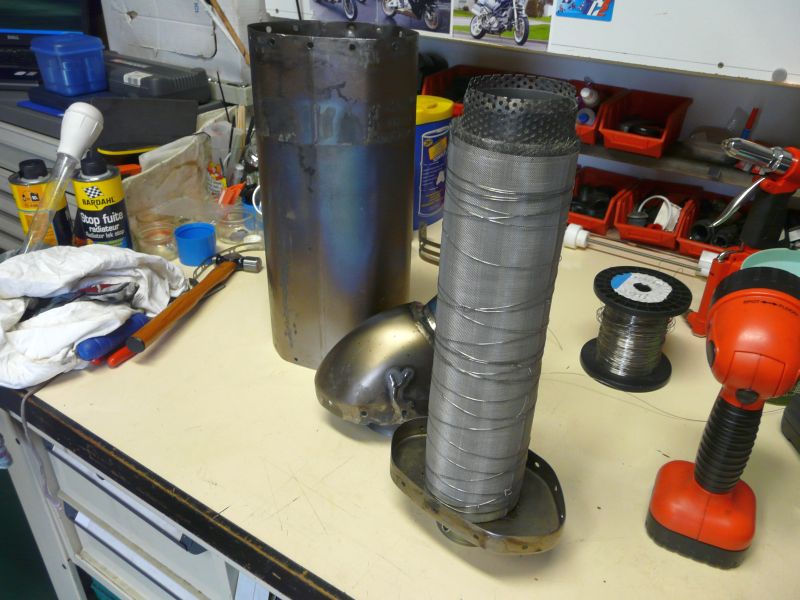 akra006
