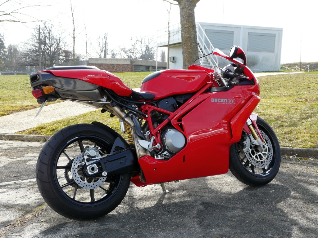 999 Apres 021