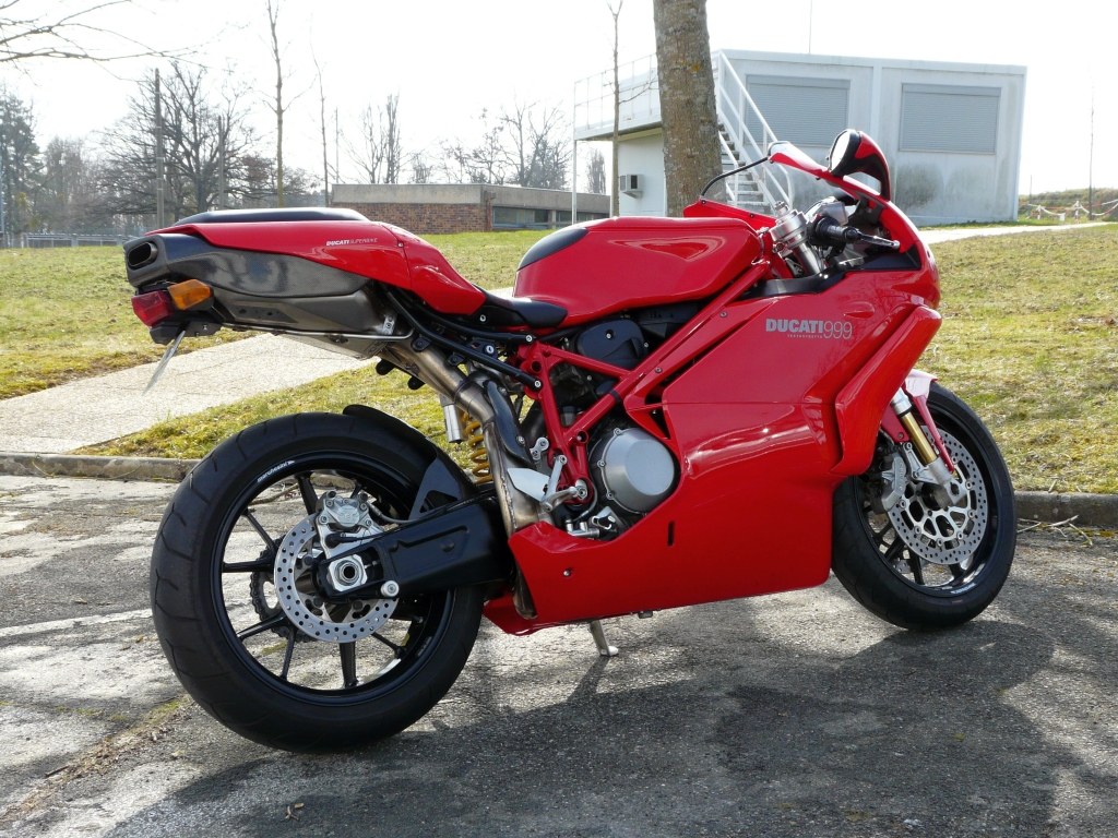 999 Apres 022