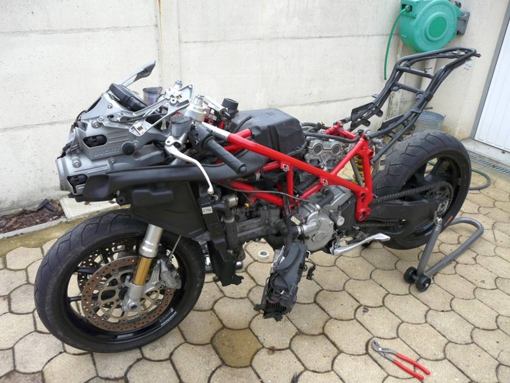 999 Meca 001